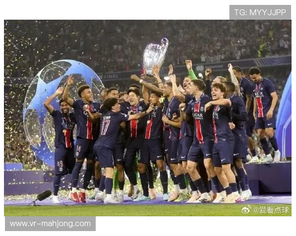 巴黎圣日耳曼主场5-0大胜雷恩，克瓦拉茨赫利亚梅开二度。